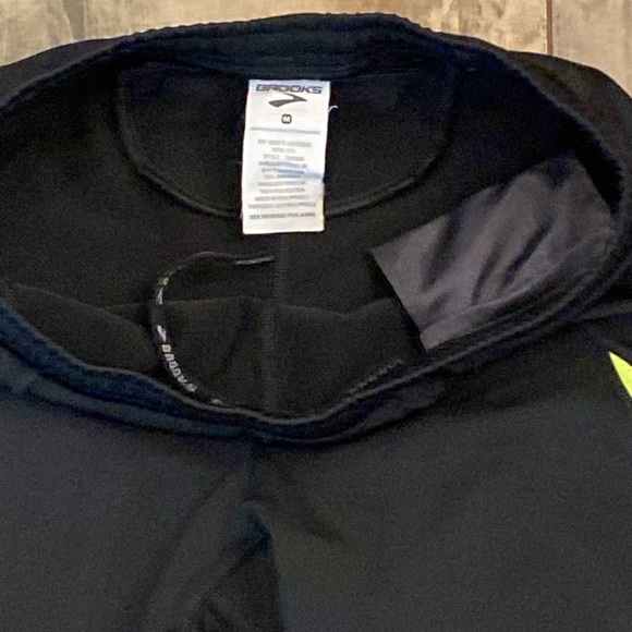 Brooks Equilibrium Technology Running Capris Women Size Medium - Picture 3 of 6